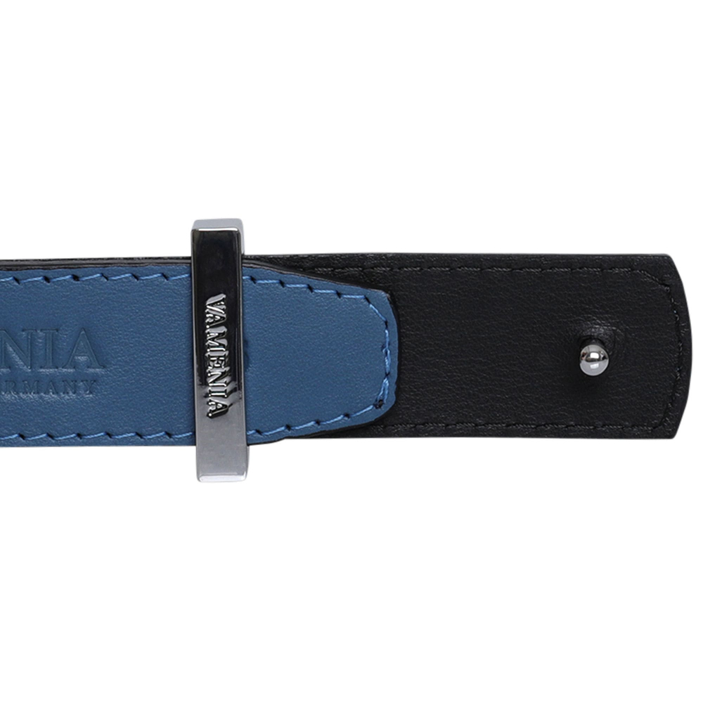 Reversible belt made of calfskin in pastel blue and black